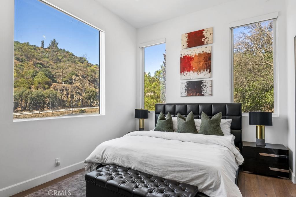 6696 LakeRidge Road Los Angeles CA, 9006863867220654979122