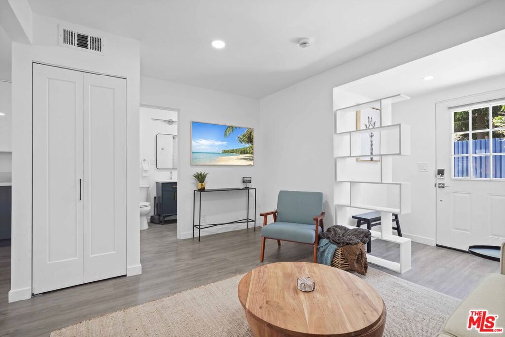 753 N Garfield Avenue Unit B Pasadena CA, 9110464099851222019122