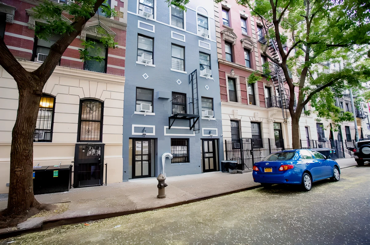 336 East 15th Street63659817598339120