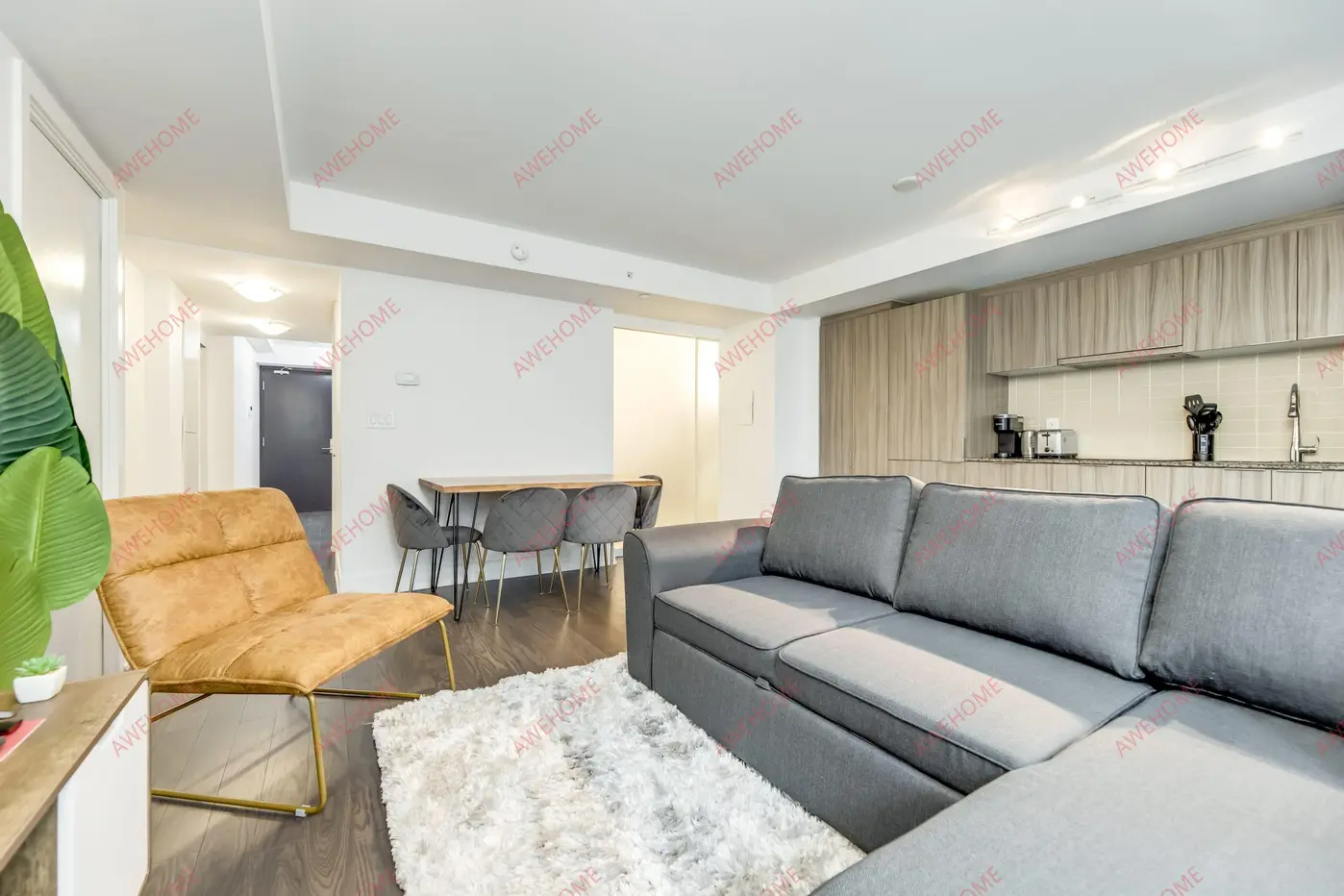 Stunning Bay New 2-Bedroom Suite63753885550851122