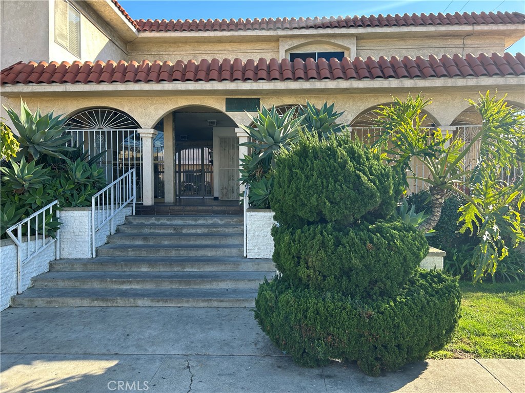 4370 W 141st Street 200 Hawthorne CA, 9025064113208699265120