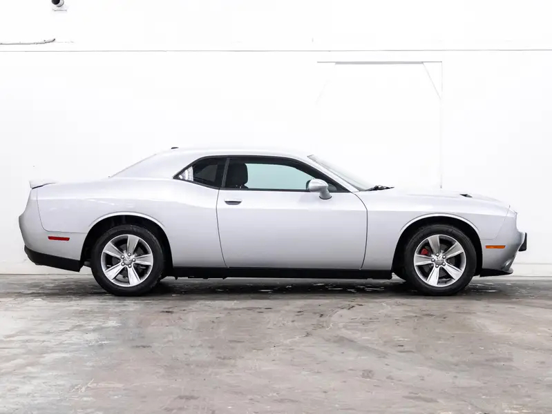 2021 Dodge Challenger64300058190081124