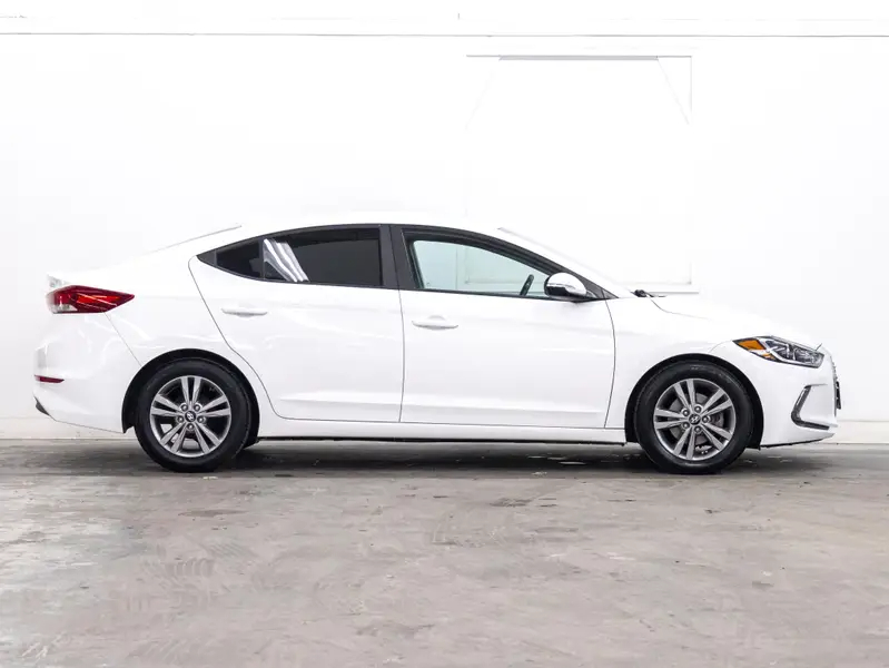 2018 Hyundai Elantra63544413308417123