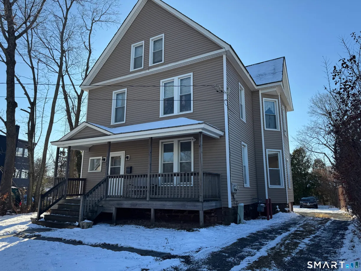 183 East Main Street