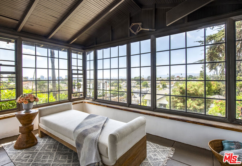 1114 Coronado Terrace, Los Angeles CA, 9002663776171298689120