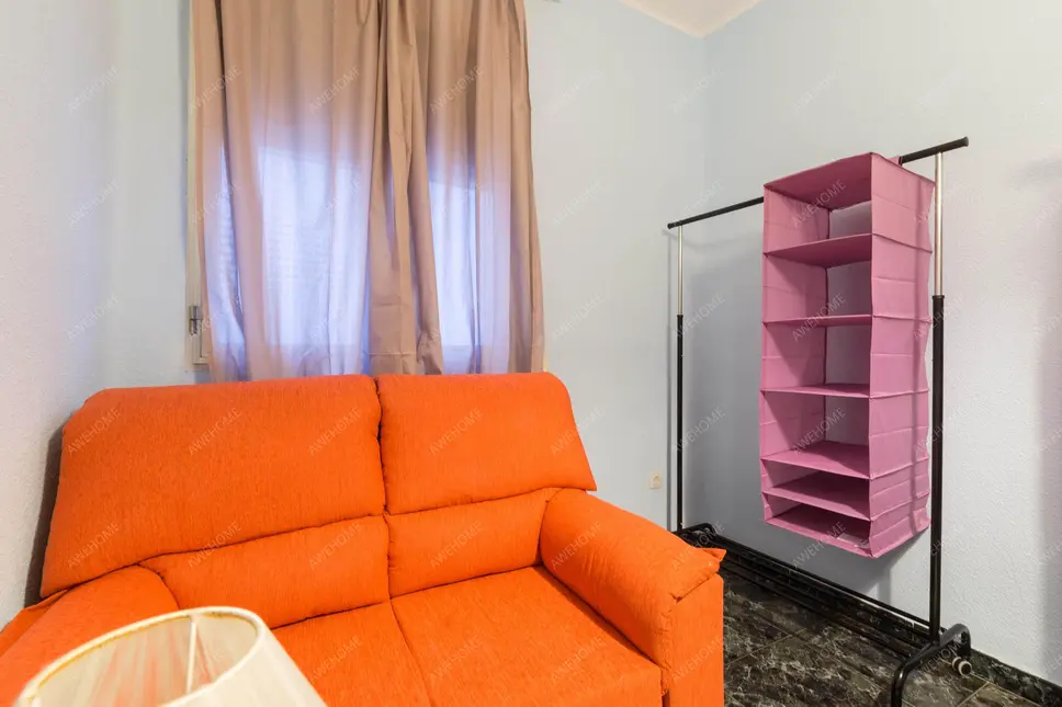 Very nice single bedroom in the well-connected Ventas neighbourhood
