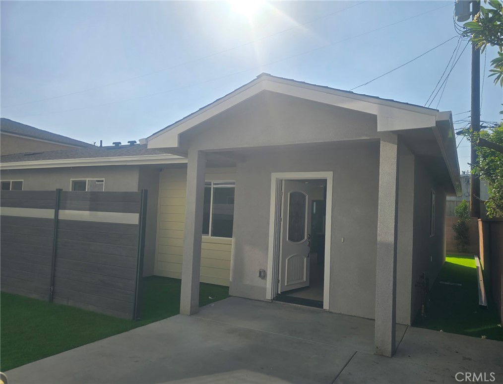 $3,100/mes 11613 Adenmoor A Downey CA, 9024164064575750531122