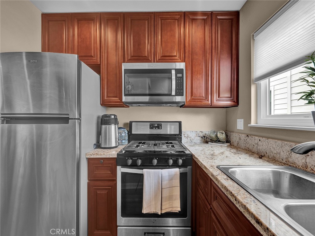 11813 Runnymede Street 44 North Hollywood CA, 9160564131396843650122