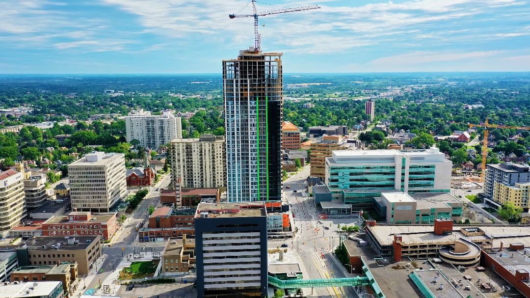 179 King Kitchener, ON N2G 1A7