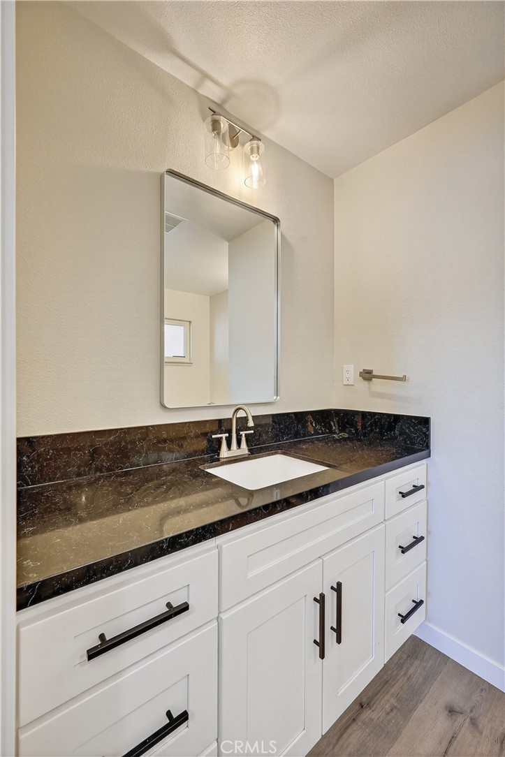 1427 Laramie, Redlands CA, 9237463776112671745122