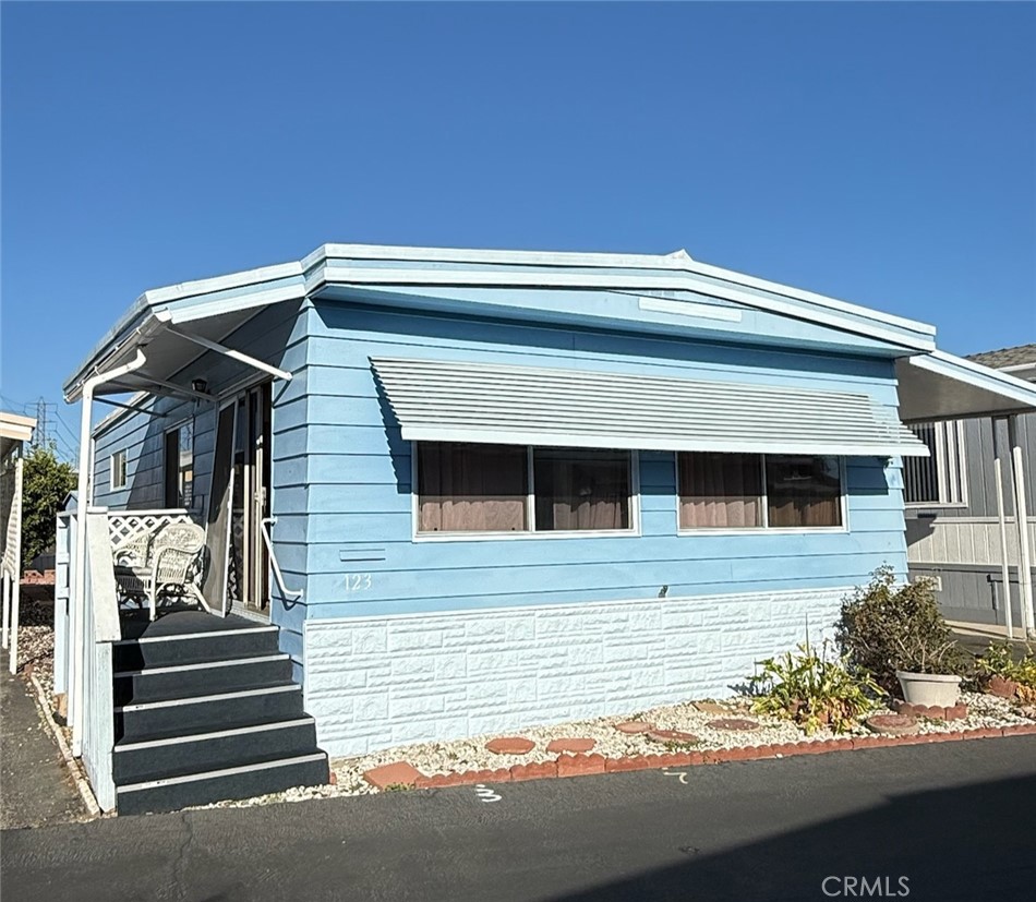 17700 S Western Avenue 123 Gardena CA, 9024864068157607299120