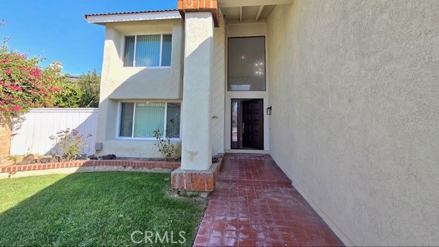 12752 Castleford Lane Cerritos CA, 9070364098848189059122