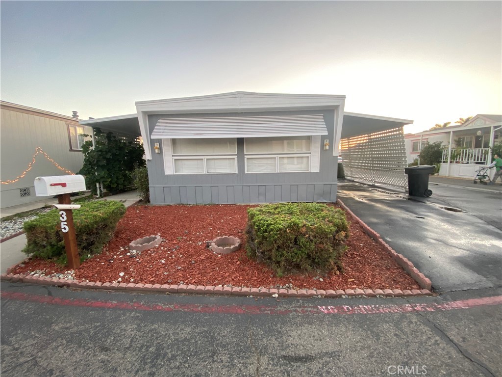 35 Orange Via Anaheim CA, 9280164091941986817120