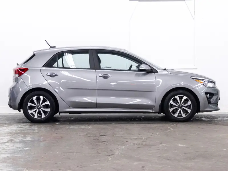 2021 Kia Rio64385546390657124
