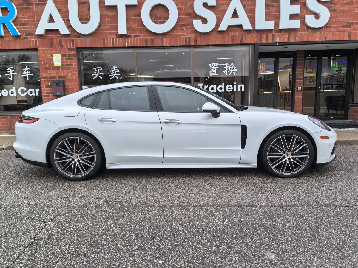 2018 Porsche Panamera 4S64135836261123122