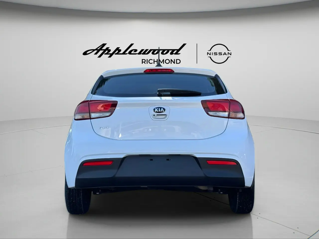 2018 Kia® Rio 5-door LX  •  96,880  kilometres64112566340353124