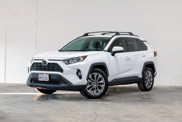 🤍 2020 Toyota RAV4 XLE Premium | 81K Millas | SUV Compacto de Gama Alta64021172208643120