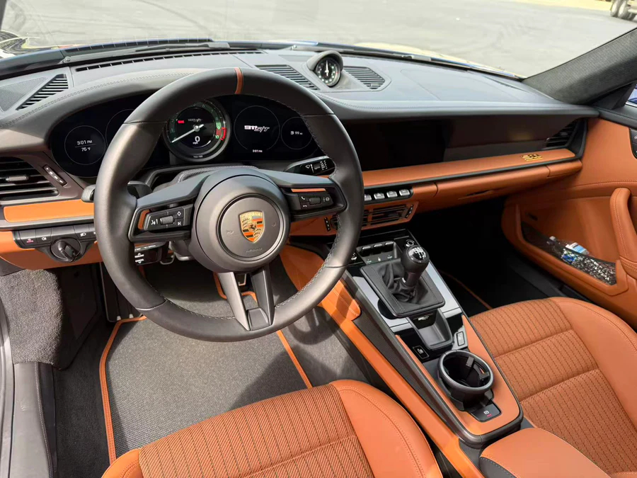 2024 Porsche 911 S/T 2D64185165890305121