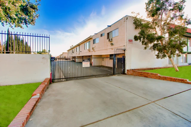 Sepulveda Landmark63581062550275121