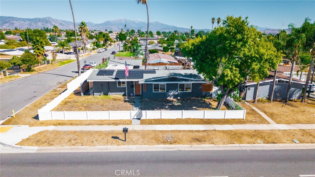 827 S Riverside, Rialto CA, 9237664096658540034120