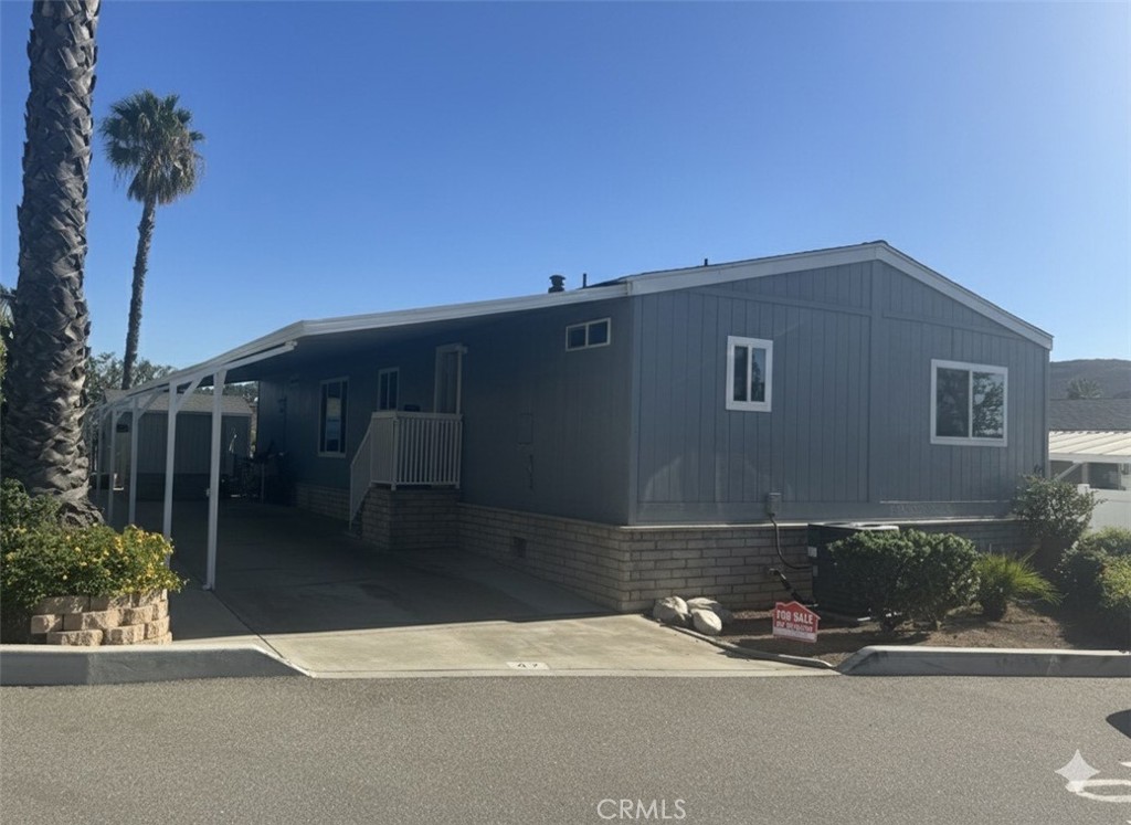 15181 Van Buren Boulevard 47 Riverside CA, 9250464090424344450121