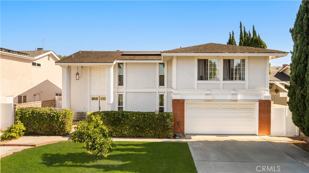17612 Webster, Irvine CA, 9261464099635601923121