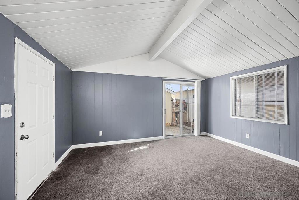 5616 Riley St San Diego CA, 9211063867887348225120