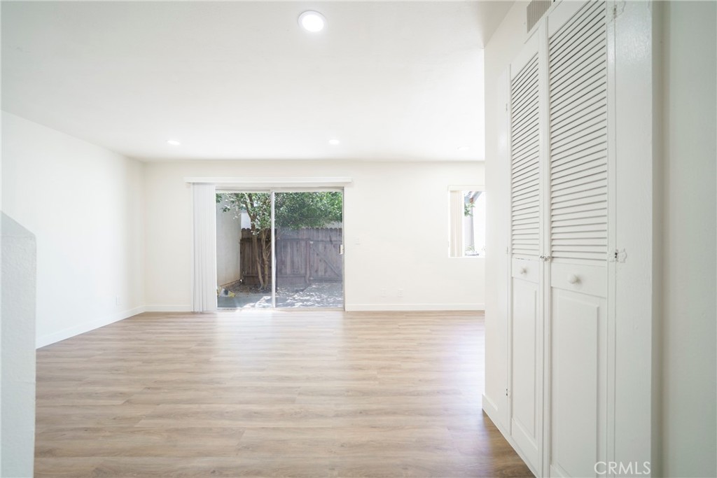 $3,200/month 2702 SHELTON Street B Santa Ana CA, 9270764098621594755121