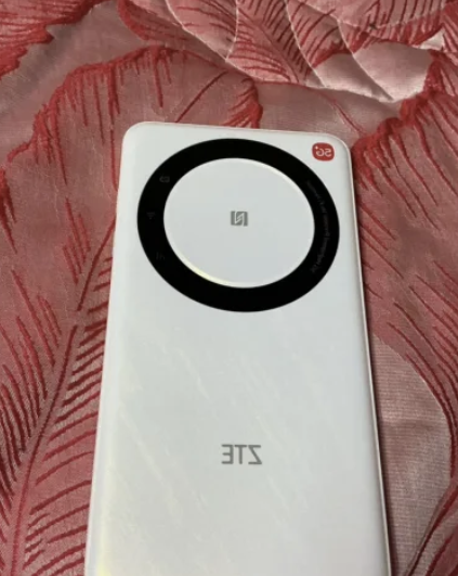 Router ZTE U30 Air 5G Original . راوتر زد تي إي 5 جي الأصلي إستعمال خفيف