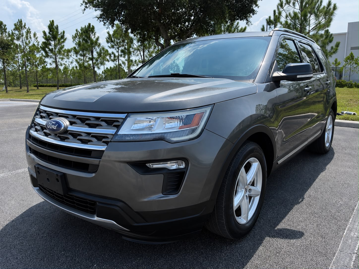 🏁2018 FORD EXPLORER XLT🏁5677797592170598415