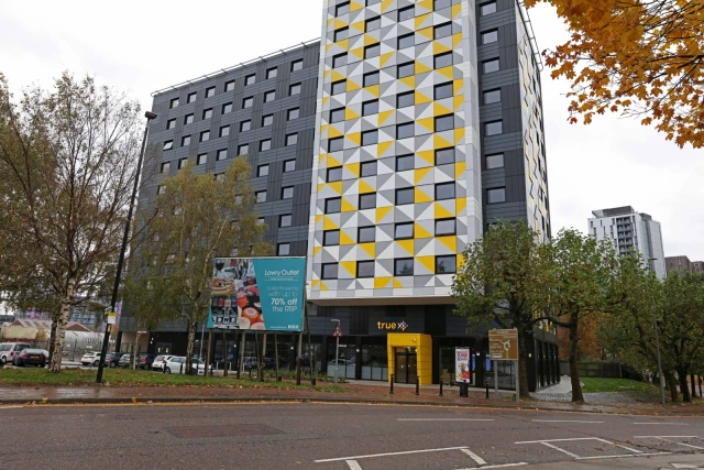 true Manchester, Salford64143898716418123