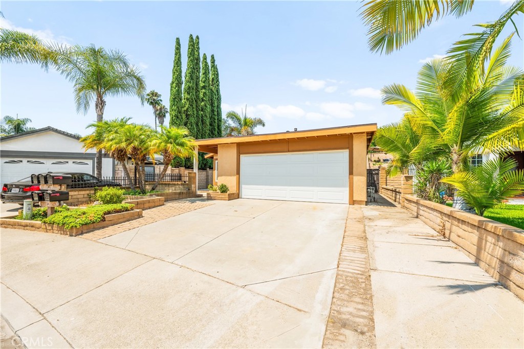 27131 La Fuente Mission Viejo CA, 9269263813672281859120