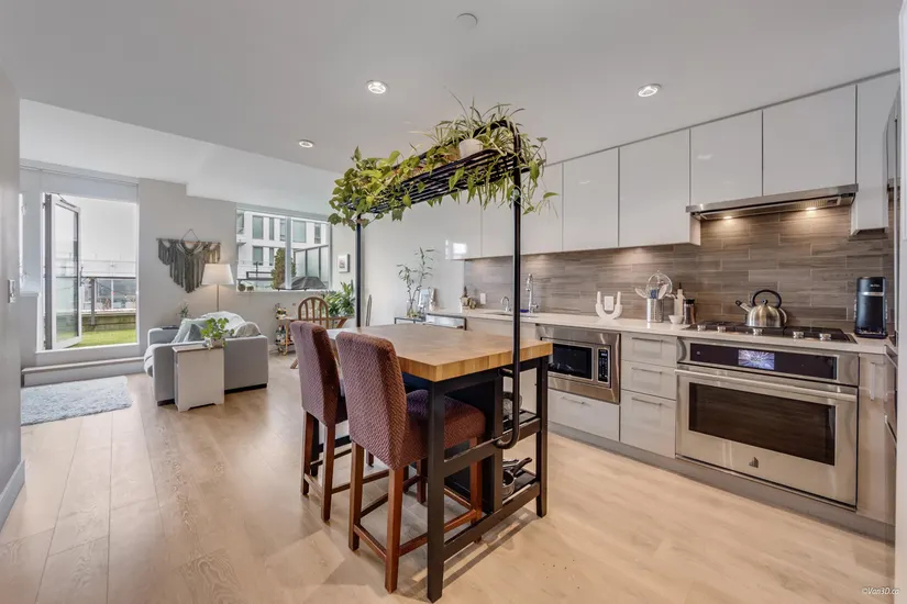 3451 Sawmill Crescent 505, Vancouver, BC