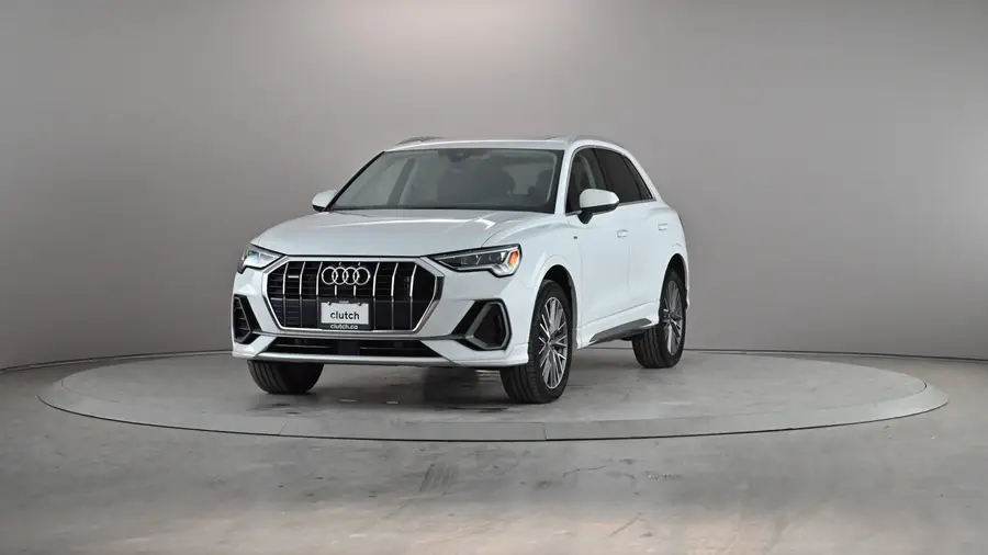 2022 Audi Q364773541434498122