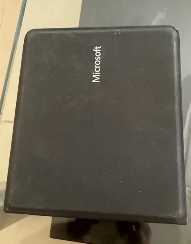 Microsoft foldable keyboard ( Bluetooth)65060894077441121