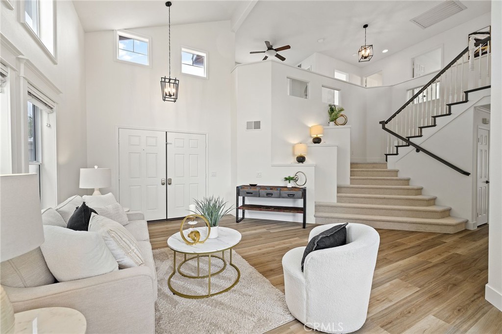 26 Apache Drive, Trabuco Canyon CA, 9267964077775003010120