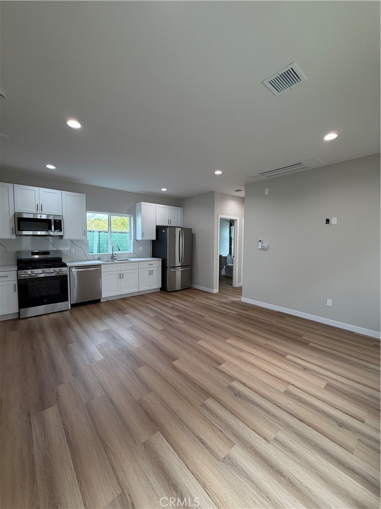 $3,250/mes 7330 Riverton 3/4 Sun Valley CA, 9135264076362722434120