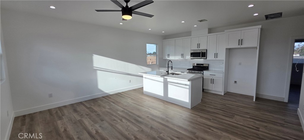 $3,650/mes 4705 Lakewood 2 Lakewood CA, 9071264098395335171121