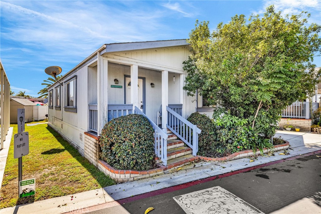 80 Huntington 424 Huntington Beach CA, 9264864101506493315121