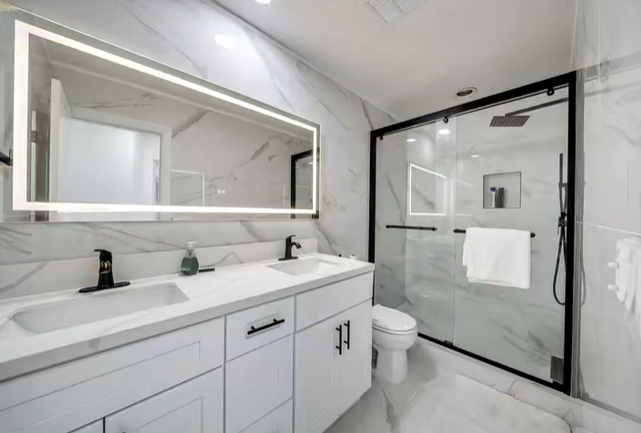 Landlord Direct Rental | Luxury Top-floor Apartment in West Hollywood, Los Angeles 2B2B63622741110145122