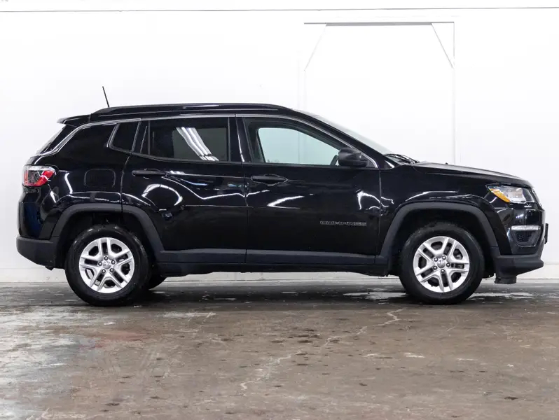 2019 Jeep Compass64034609083395124