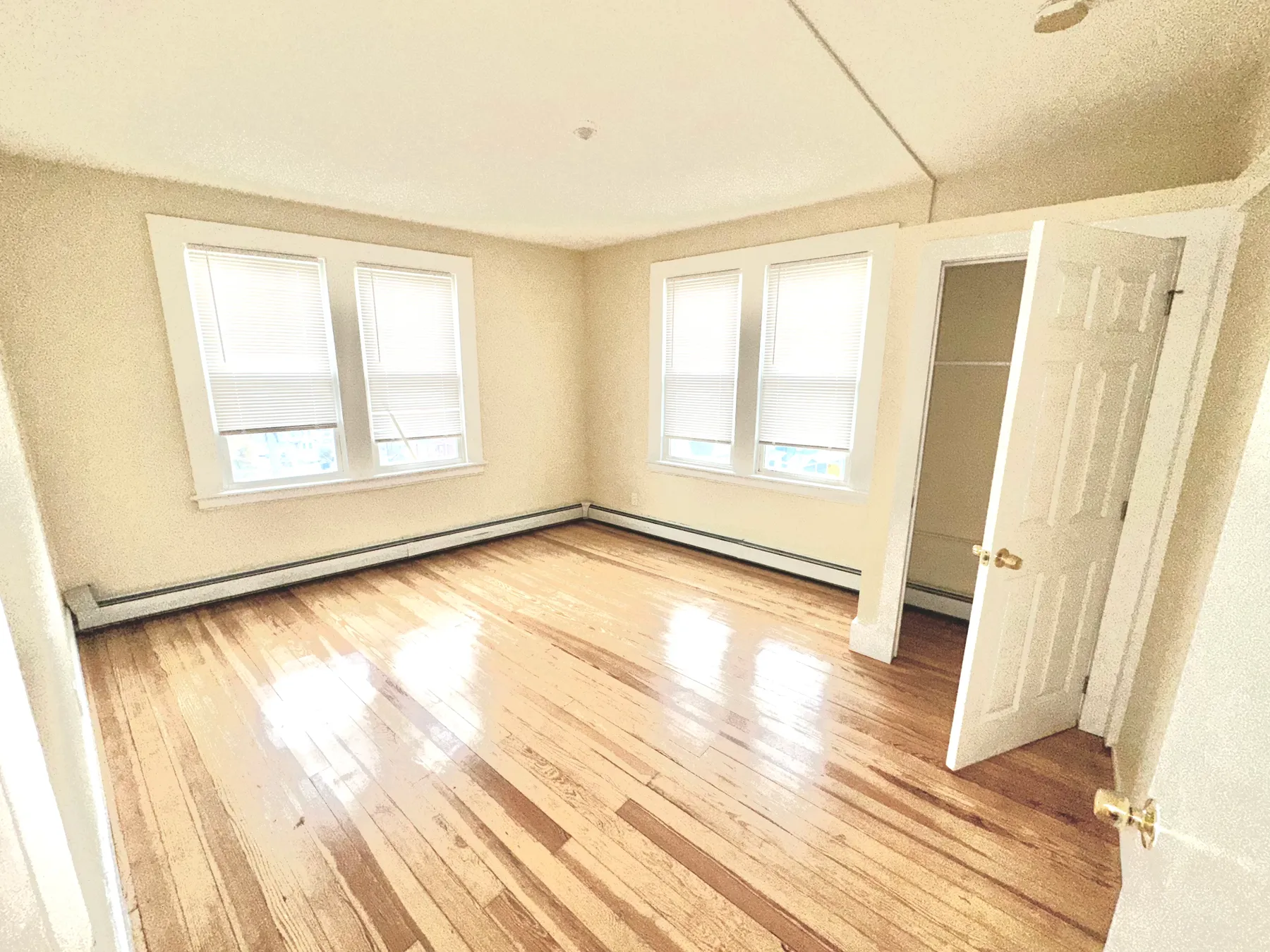 1019 West Main Street, 3L