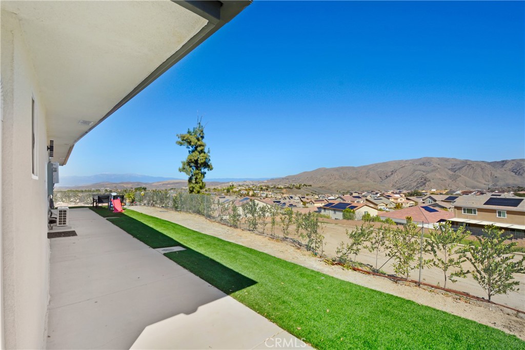 $1,950/mes 26346 Pawpaw Court 1 Corona CA, 9288364134922794114121