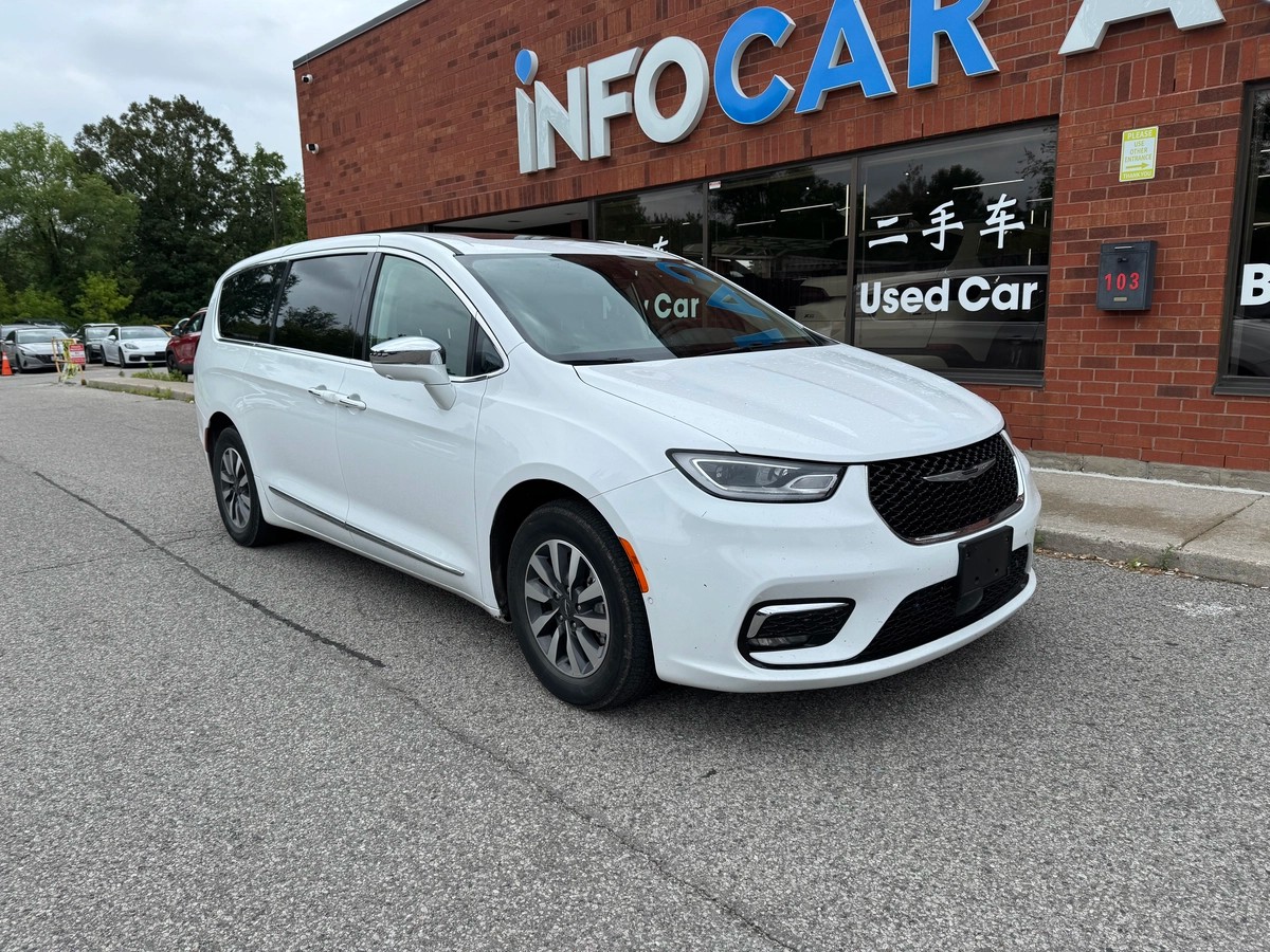 2022 Chrysler Pacifica Limited