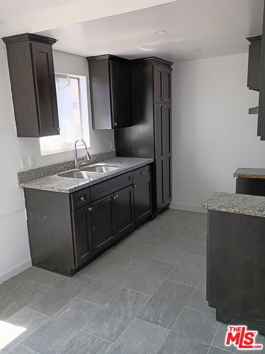 4353 Avalon Los Angeles CA, 9001164132544108803120