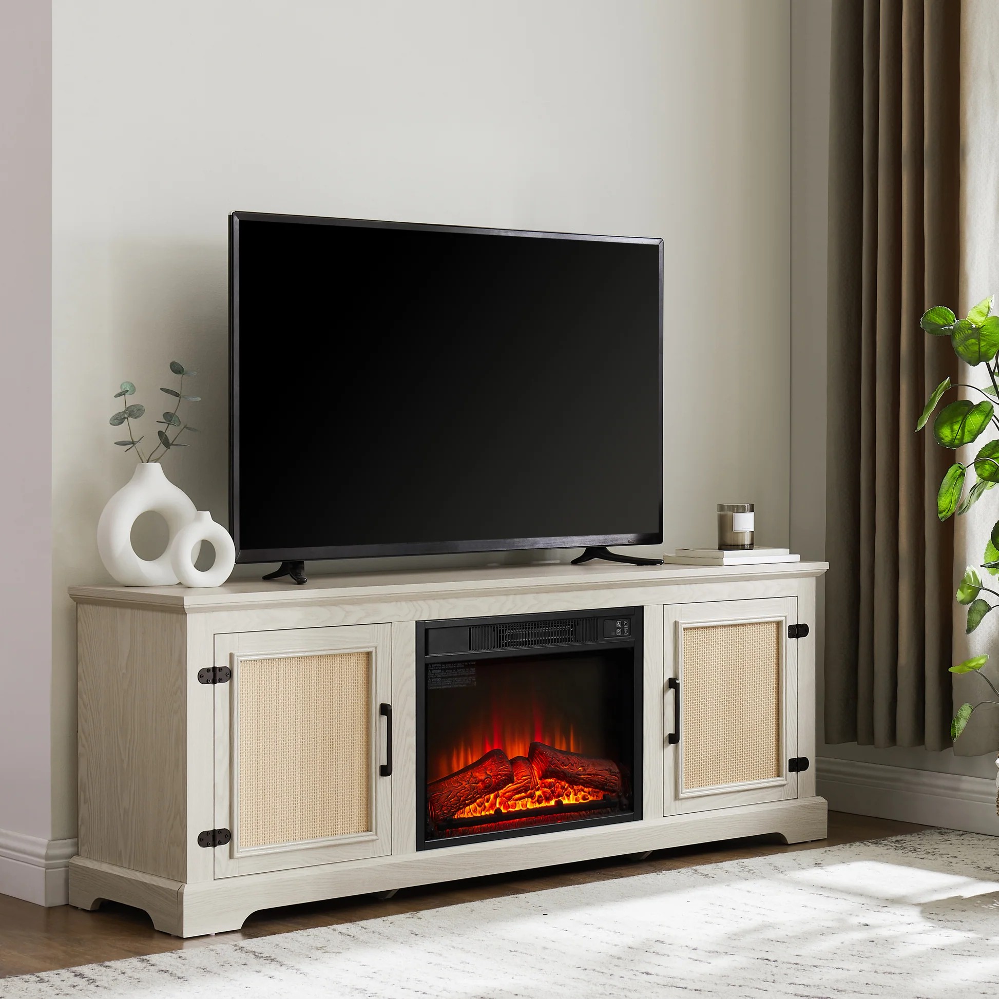 Armario de puerta de ratán natural con estante ajustable de madera, soporte para TV estilo granja de ratán, mesa consola para televisores de hasta 70 pulgadas, soporte de almacenamiento para TV con inserto de chimenea de 23', 65'W*15.55'D*23.86'H, blanco W1758S063956834221699121