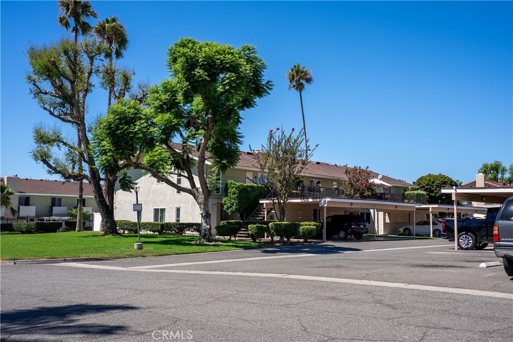 1192 Mitchell Avenue 70, Tustin CA, 9278063865604239873120