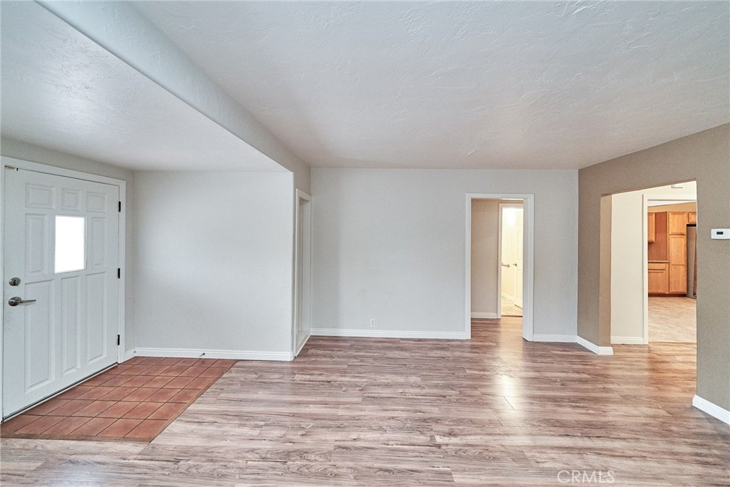 3251 Honolulu Avenue Glendale CA, 9121463867999709059121