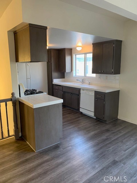 $4,500/month 217 Crest Drive Manhattan Beach CA, 9026664112736791683122