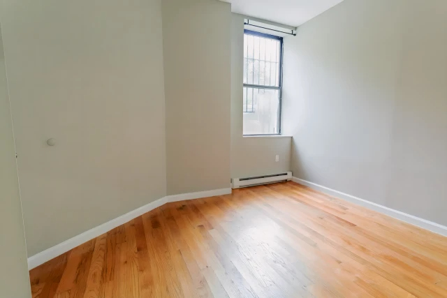 Upper West Side#158063637883240065122